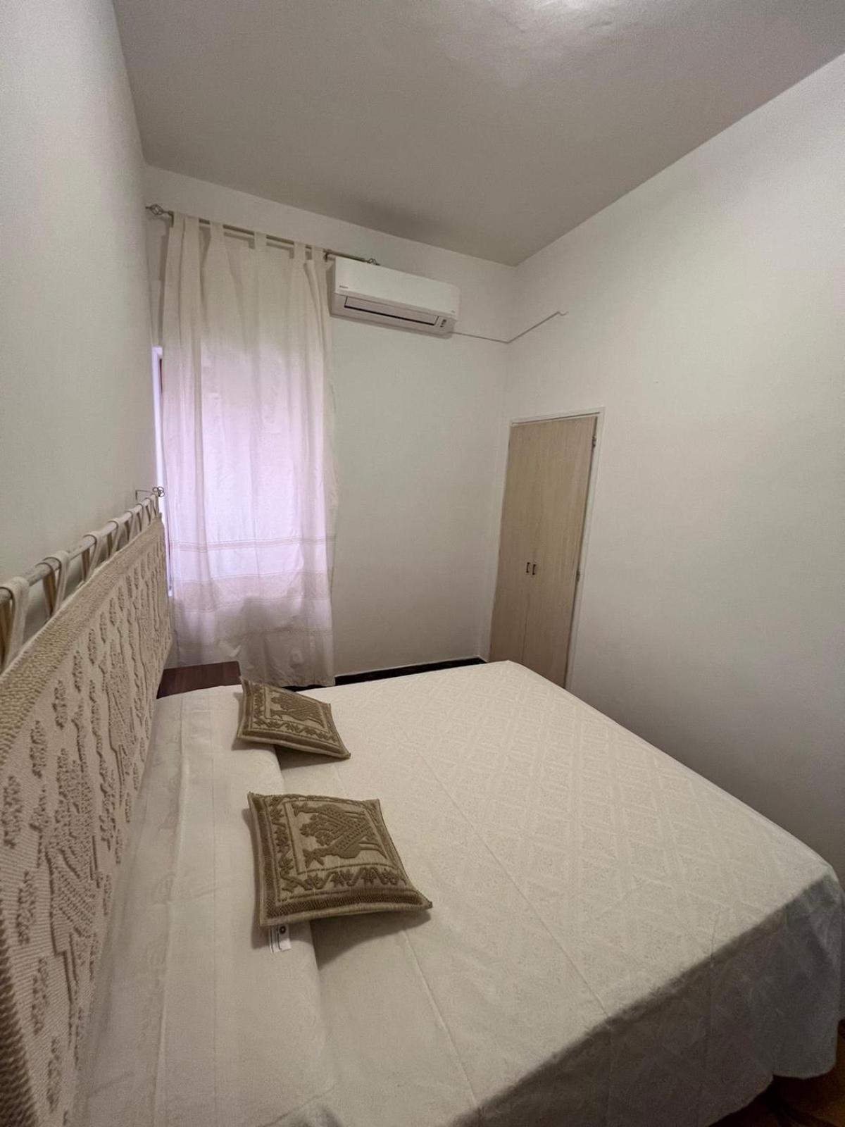 B&B Via Dei Mille Кастельсардо Экстерьер фото